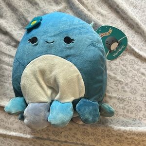 MaryBeth 8 inch squishmallow with flower on head and tag intact